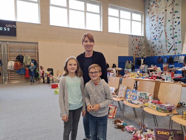 Michaela Göbl mit Florian und Johanna