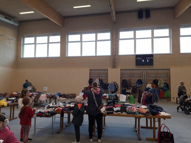 Allerlei Kleidung zu ergattern