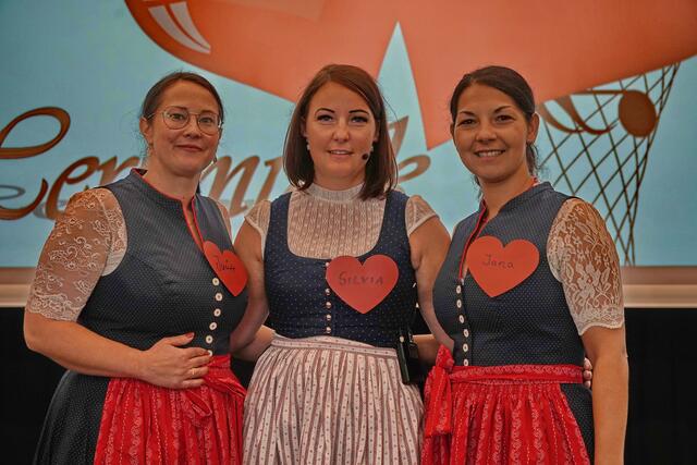 die Koordinatorinnen Julia Kainz, Silvia Fellner, Jana Schein.