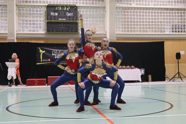 In der Kategorie Miniformation Girls setzten sich die Rocking Flames (Formation 88) gegen 11 weitere Mannschaften durch und erzielten Platz 1 | Foto: Michael Kern