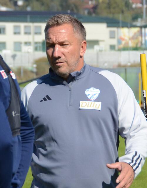 Mit Trainer Manfred Schmid hat der TSV den richtigen Mann für die zur Verfügung stehende Mannschaft gefunden | Foto: zVg