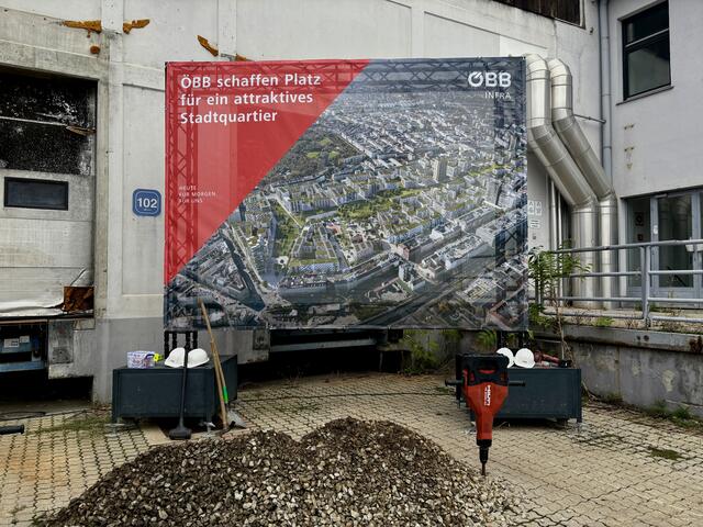 Im neuen Stadtviertel am Nordwestbahnhof entstehen Wohn- und Arbeitsräume umgeben von großzügigen Grünflächen. | Foto: Marlene Graupner/MeinBezirk