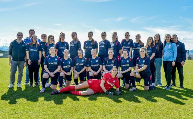 Die Frauenmannschaft des SV Eitweg ist eine eingeschworene Truppe, hat an sich geglaubt und wurde belohnt.  | Foto: Friesacher/KK