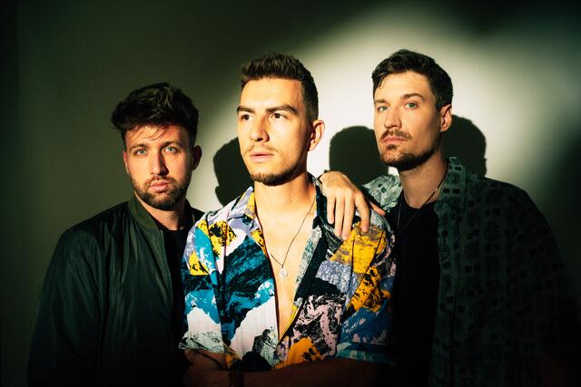 Florian Koch, Valentin Bröderbauer und Constantin Kaiser bringen ihr Debütalbum "Out" heraus. | Foto: Martino LE