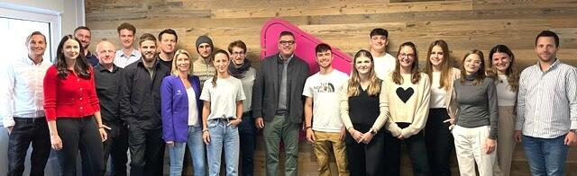 Besuch von der FH Salzburg im Gründerzentrum. | Foto: START.N