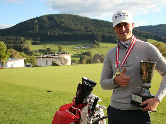 Nach dem Staatsmeistertitel auf in neue Gefilde – Florian Schweighofer wechselt in der nächsten Saison auf die Profitour. | Foto: Florian Schweighofer