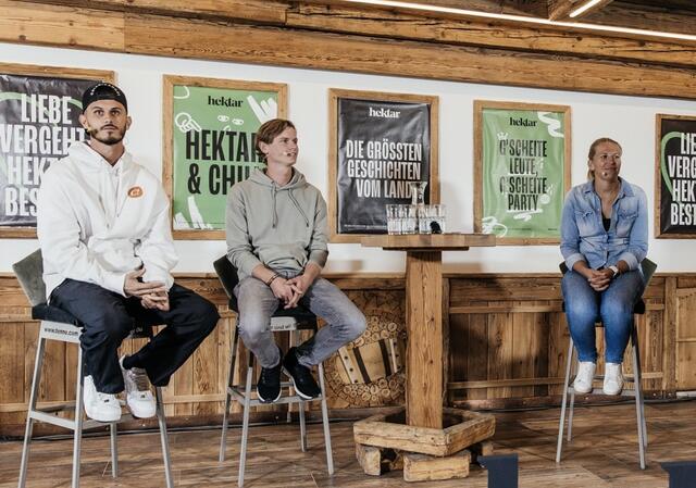 Waren unter anderem 2023 dabei: Nino Sifkovits (TV-Serie "Unser Hof"), "Ursprungsbauer" Ronald Royer (bekannt aus den Hofer-Werbungen) und Christina Bauer (Backen mit Christina). Heuer wird das Festival gleich dreimal so groß. | Foto: Hektar