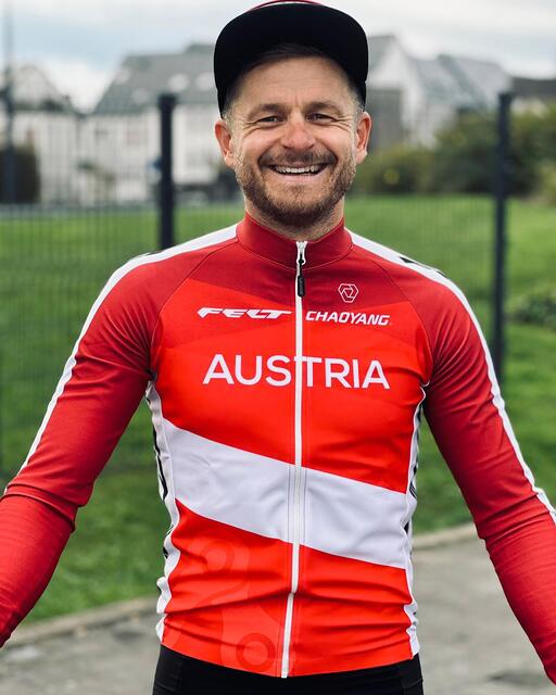 Angesichts der unglaublichen Stimmung kam Daniel Federspiel bei der Gravel-WM in Belgien aus dem Grinsen nicht mehr raus. | Foto: Frederick Thöni