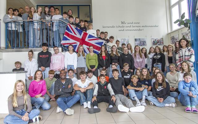 Der praxisnahe Englischunterricht begeisterte die Andorfer Mittelschüler der vierten Klassen. | Foto: MS Andorf