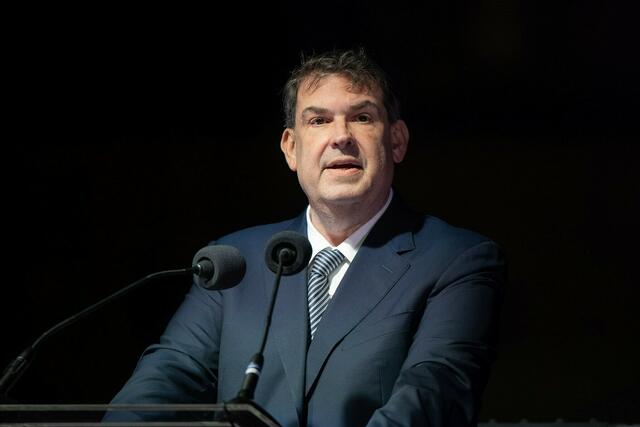 Die Zahl der antisemitischen Vorfälle steige dramatisch an, so Oskar Deutsch, Präsident der Israelitischen Kultusgemeinde. | Foto: René Brunhölzl/RMW