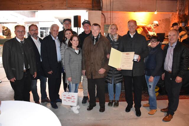 Richard Hogl, Reinhard Indraczek, Alfred Babinsky, Peter Hofmann, Sarah Bayer, Bettina Heinzl, Thomas Hofmann, Franz Hofmann sen., Andrea Hofmann, Franz Hofmann jun., Jakob Ellinger, Doris Steiner-Bernscherer | Foto: Alexandra Goll