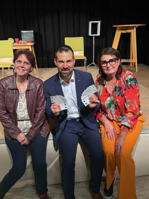 v.li.n.re.: Beatrix Handl, Christoph Kulmer, Andrea Topitz-Kronister 

  | Foto: zVg