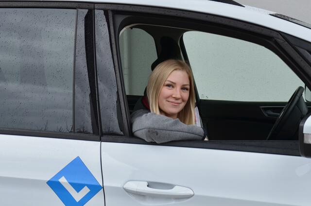 „Zu Beginn ist es immer schwierig, sowie das einschätzen der gesamten Parksituation“, berichtete Fahrschullehrerin von Easy Drivers Victoria Gräf. | Foto: Elisabeth Peinsipp