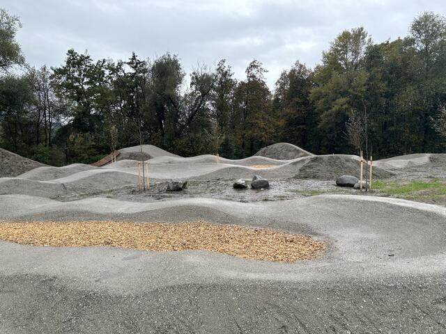 Für jedes Level: Der Pumptrack bietet Bereiche für Anfänger, Fortgeschrittene und Profis.
