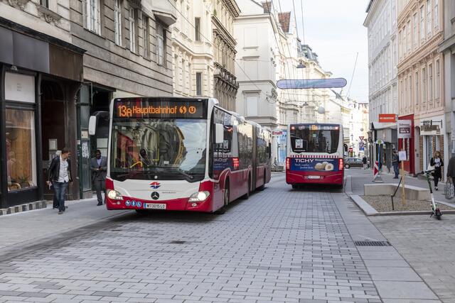 Die Linie 13A kann am Donnerstag nur zwischen Hauptbahnhof und dem Theater in der Josefstadt verkehren. | Foto: Manfred Helmer