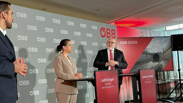 Einen kleinen Lichtblick zur Weststreckensituation gab es aber vonseiten des ÖBB-Chefs Andreas Matthä. | Foto: ÖBB / Helm