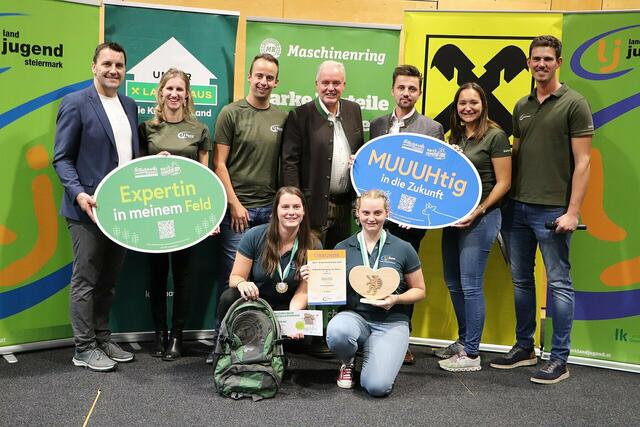 Gratulation: Die Titelverteidigung ist den Landjugendlichen aus dem Bezirk Deutschlandsberg gelungen. | Foto: Landjugend Bezirk Deutschlandsberg