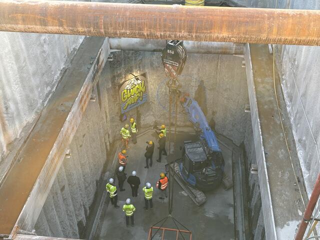 Der Tunnelanstich erfolgte in 15 Metern Tiefe.  | Foto: Patricia Hillinger/MeinBezirk