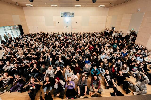 Bei der Student’s Welcome 2024/2025-Veranstaltung an der FH Joanneum wurden die Studierenden traditionellerweise in Graz willkommen geheißen. | Foto: FHJ / Hasler