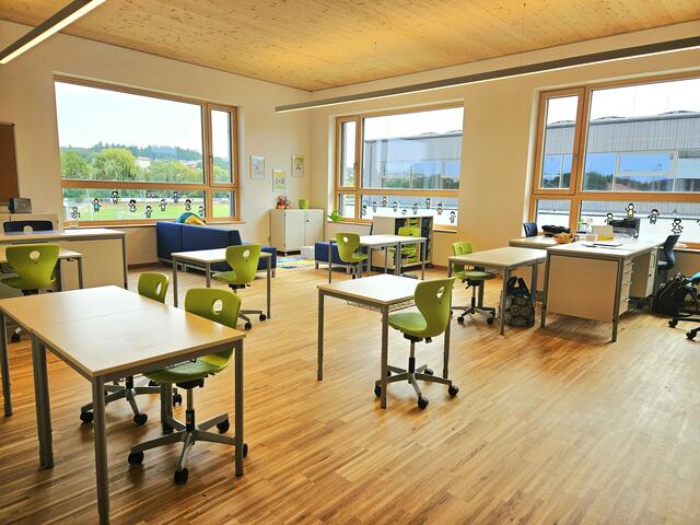Schöne, helle und geräumige Klassenräume in der Allgemeinen Sonderschule. | Foto: Stadtgemeinde Hollabrunn