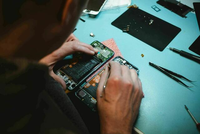 Seit Mai bekam man bei Instandsetzungsarbeiten Kosten ersetzt. Möglich machte das der Reparaturbond, dieser ist jedoch nicht mehr erhältlich. | Foto: Kilian Seiler/Unsplash