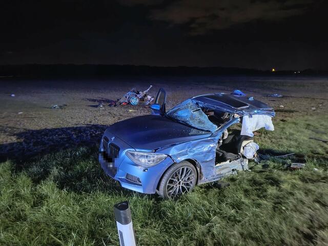 Schwerer Verkehrsunfall in Baden Land. | Foto: DOKU NÖ