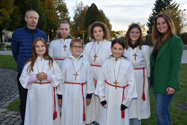 Abschluss-Gottesdienst in der Stiftskirche Waldhausen - Bischöfliche Visitation Dekanat Grein 2024. Minis aus Saxen | Foto: Robert Zinterhof