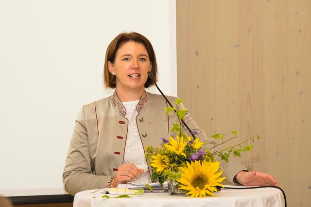 Landesrätin Michaela Langer-Weninger, verantwortliche Landesrätin für das Landwirtschaftliche Schulwesen in Oberösterreich. | Foto: Alfred Hofer