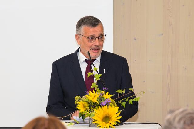 Alfred Klampfer, Bildungsdirektor Oberösterreich: „Wir feiern auch ein pädagogisches Erntedankfest.“ | Foto: Alfred Hofer