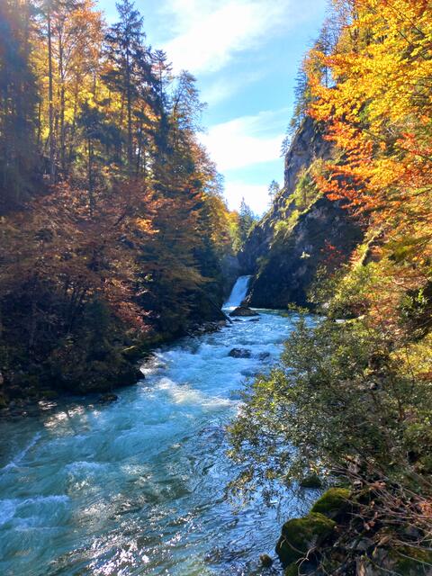 Der erste Blick auf den Wasserfall!