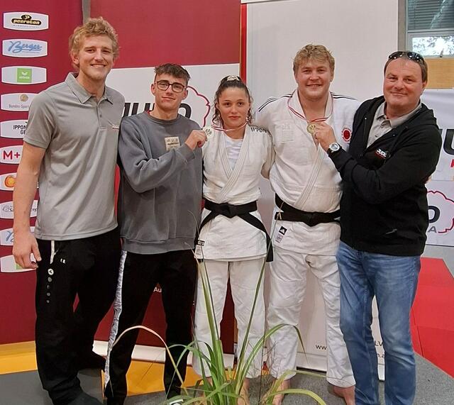 Florian Doppelhammer, Julian Wöss, Lilian Hutterer, Alexander Willnauer, Gerhard Öhlinger | Foto: Judoverein Dynamic One