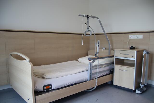 Pro Wohngruppe gibt es vier Doppel- und acht Einzelzimmer. | Foto: Martin Wurglits