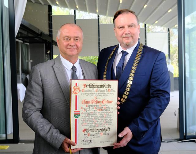 Hans Stefan Hintner mit Nachfolger Michael Danzinger. | Foto: Helga Schlechta