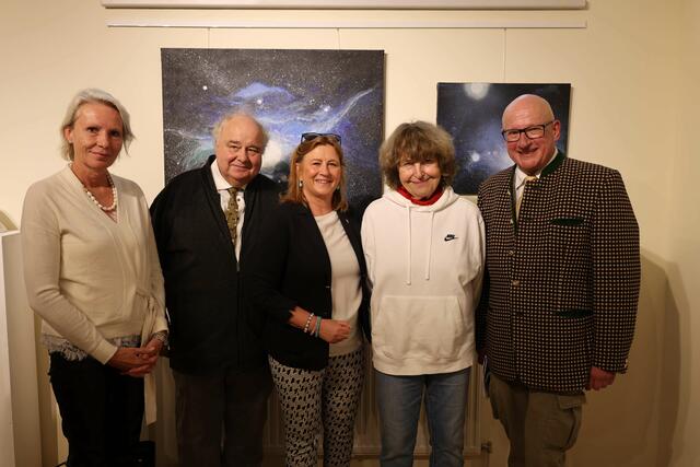 GR Susanne Eistert, StR a.D. Holger Herbrüggen, Vizebürgermeisterin Maria T. Eder, Swinda Loderer, Museumsleiter Wolfgang Bäck | Foto: Stadtgemeinde Klosterneuburg/Lutz