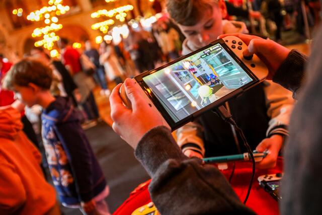 Spiele aller Art fanden bei der diesjährigen Game City Platz – von herkömmlichen Brettspielen bis zu modernen Technologien. | Foto: Stadt Wien/ Christian Fürthner