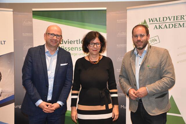 Markus Miko, Birgit Niessner und Thomas Arthaber (v.l.) beim 21. Waldviertler Wissensforum in Waidhofen. | Foto: WALDVIERTEL AKADEMIE