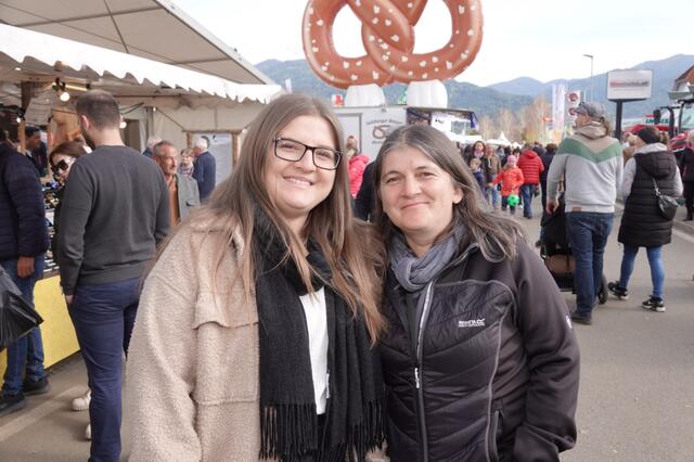 Claudia Sperl (r.) nutzte den Maxlaun für einen Mutter-Tochterausflug. | Foto: Michael Blinzer