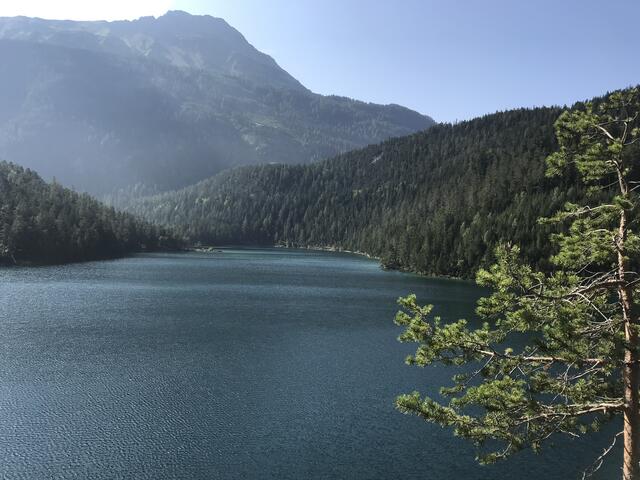 Verstecktes aber ebenso beliebtes Ziel, der Blindsee in Biberwier. | Foto: Reichel