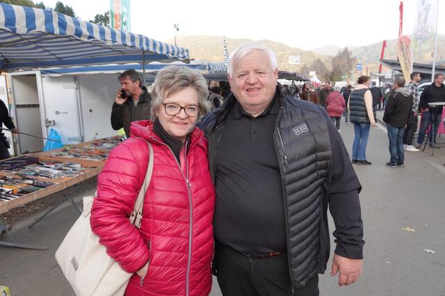 Nach einem erfolgreichen Maxlaun hat sich Rosi und Bernhard Radauer einen Streifzug durch die Straßen mehr als verdient. | Foto: Michael Blinzer