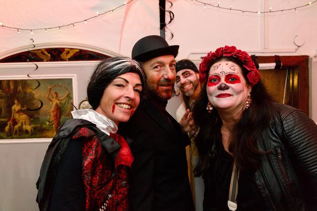 Gelungene Maskierungen gehören beim Halloween-Special in Neunkirchen dazu. | Foto: Santrucek