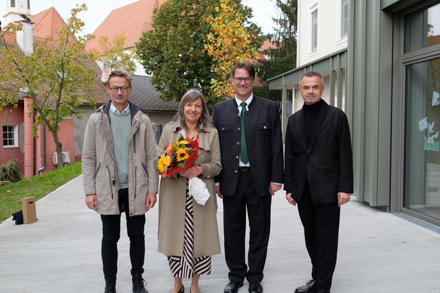 Bürgermeister Anton Edler (2.v.r.) mit dem Architektenteam | Foto: Robert Paul
