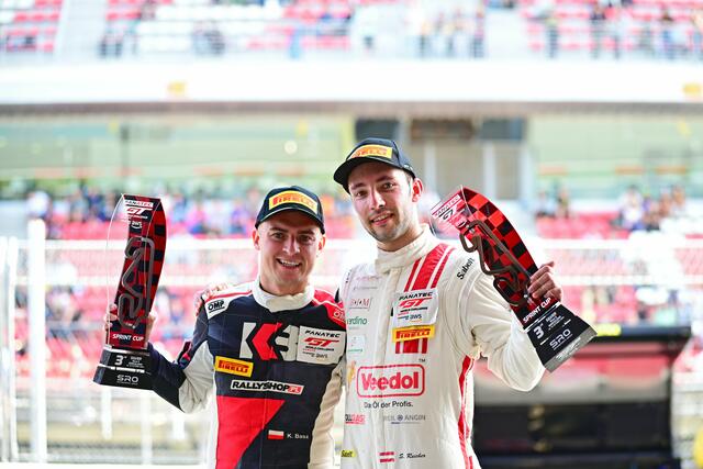 Die Fahrer Karol Basz und Simon Reicher. | Foto: www.kartnet.de/Michael Schulz