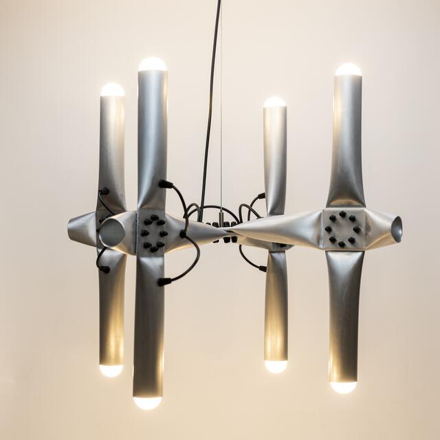 Der Quetschie-Chandelier ist eines seiner Markenzeichen. | Foto: Thomas Waidhofer