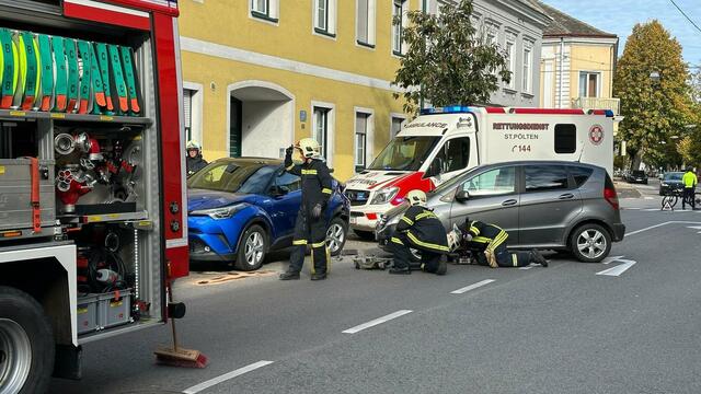 Die Feuerwehr rückte zu einem Einsatz in St. Pölten aus. | Foto: DOKU-NÖ