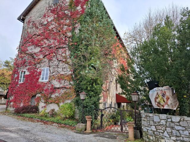 Schloss Altendorf am Halleiner Riedl.