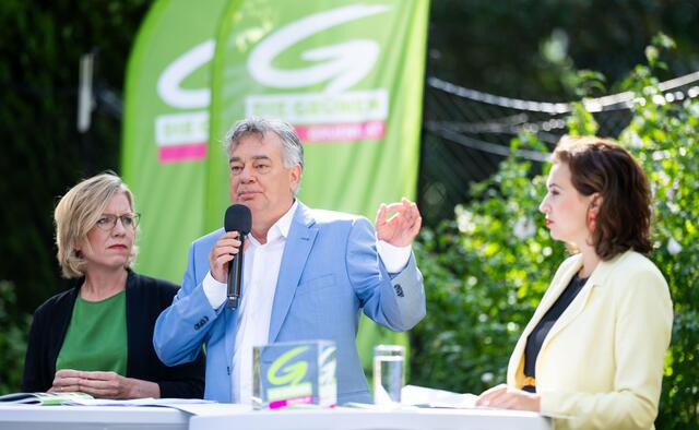 Umweltministerin Leonore Gewessler überholte mit ihren Vorzugsstimmen Vizekanzler Werner Kogler und auch Justizministerin Alma Zadić schnitt besser ab als der Grüne-Spitzenkandidat. | Foto:  GEORG HOCHMUTH / APA / picturedesk.com 