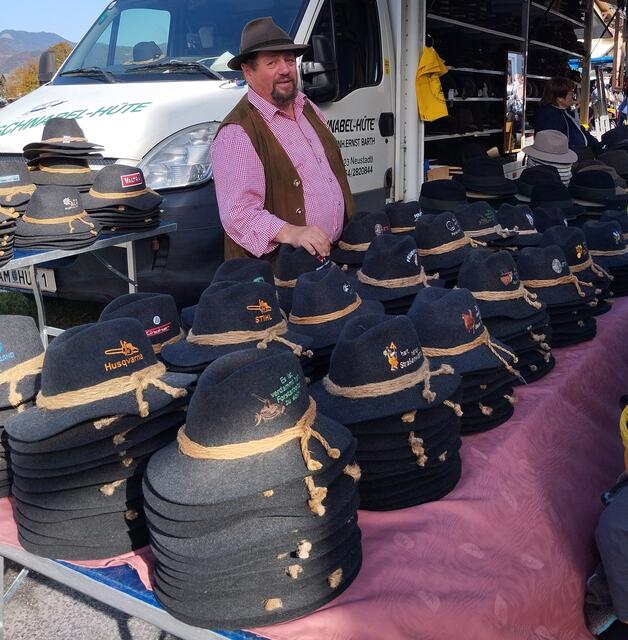 Hüte für jeden Anlass | Foto: Veronika Frank