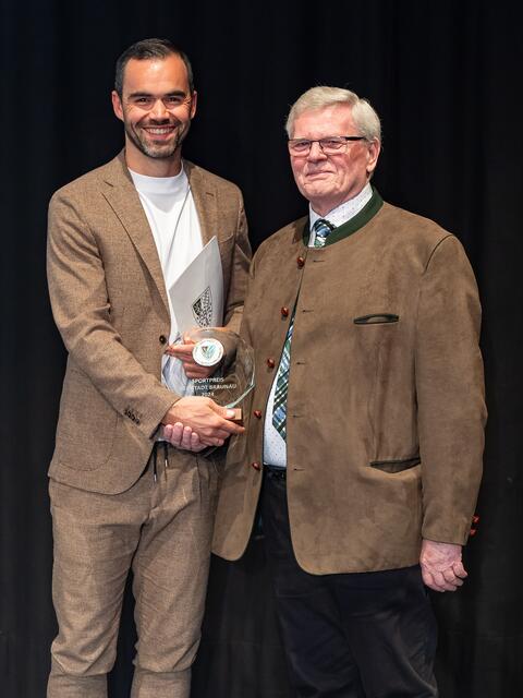Sportpreisträger: Stefan Ebner und Erwin Hörtl. | Foto: HCH-Fotopress