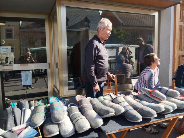 Damits die Zehen schön warm haben ... 
Filzwerkstatt Obenaus aus St. Gallen | Foto: Veronika Frank