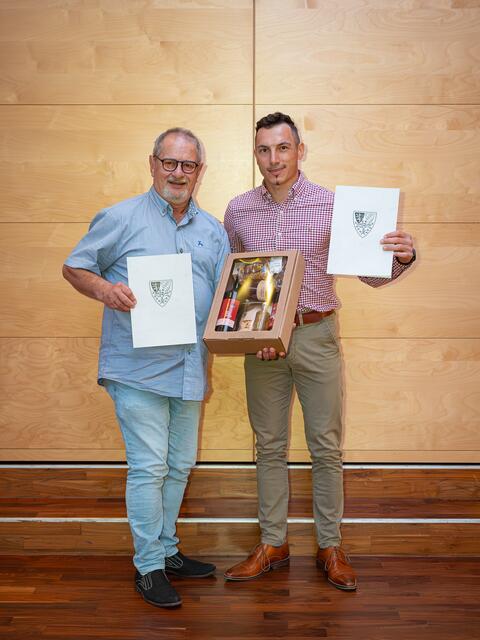 Gianni Calcagni (l.), Minigolf Stadtmeister 2023, und Julian Weibold vom ASKÖ Minigolf Sportclub Braunau Raiffeisen. | Foto: HCH-Fotopress